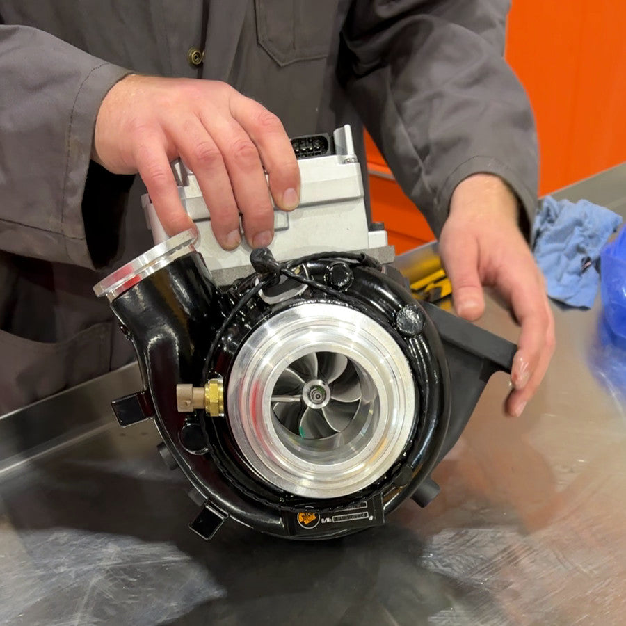 Hack Nation X15 Stage 1 Turbo NEW VGT w/ Actuator (HN-C5459711) compressor inlet and VGT actuator